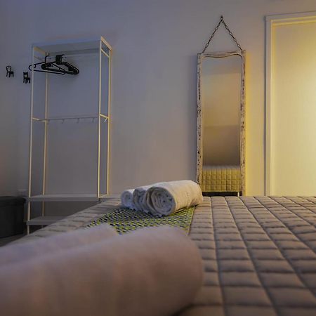 Essenza Suite Siracusa Con Jacuzzi Privata シラクーサ エクステリア 写真
