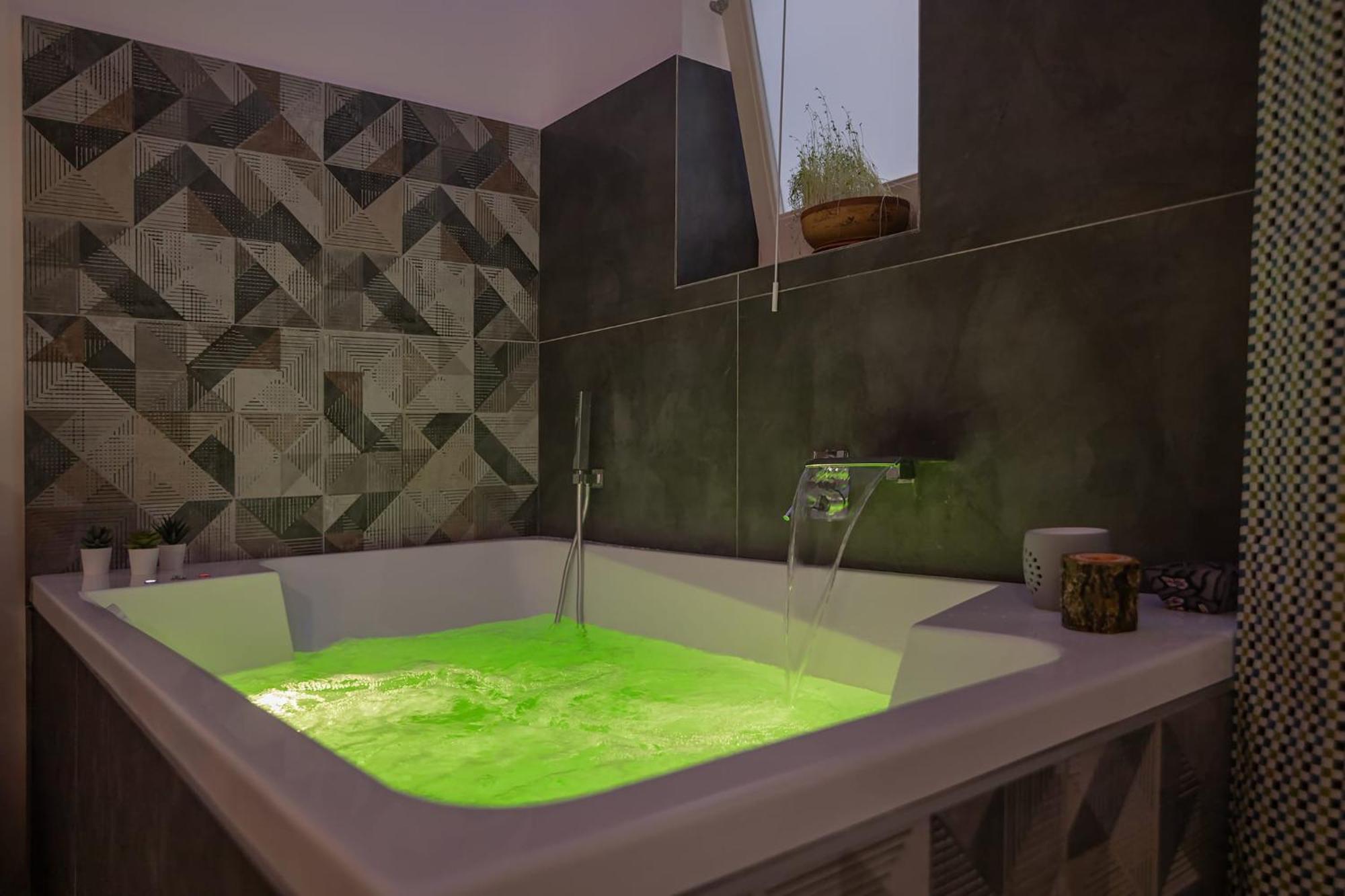 Essenza Suite Siracusa Con Jacuzzi Privata シラクーサ エクステリア 写真